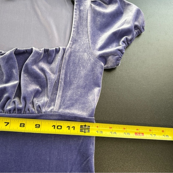 Crushed Velvet Women's Medium Mini Dress Milkmaid Periwinkle Ruffle Hem Coquette - Picture 8 of 14